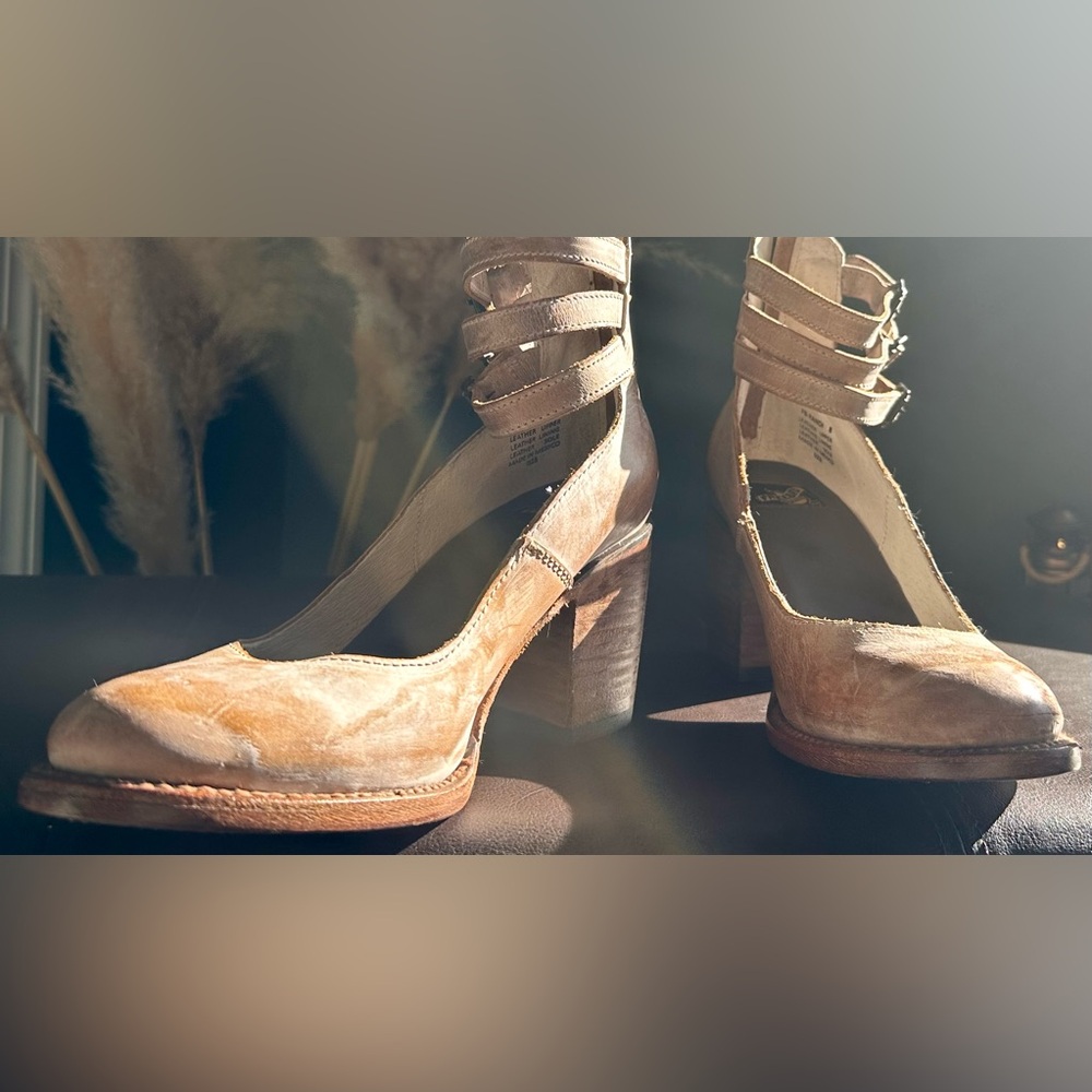 FREEBIRD by Steven - Randi in Tan, 3 Buckle Ankle High Mary Jane Size 8
